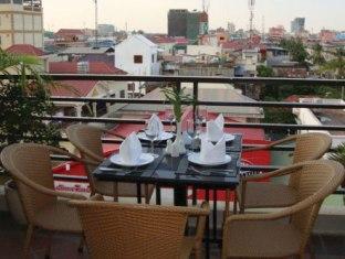 Hi Land Hotel พนมเปญ ภายนอก รูปภาพ